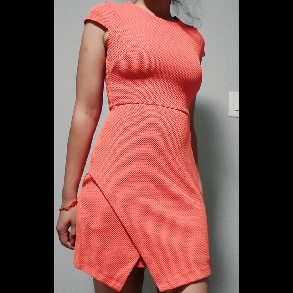 BeBe bodycon cocktail mini dress